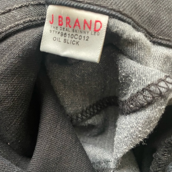 Skinny jeans J Brand size 24 fits like 23 - Picture 4 of 5
